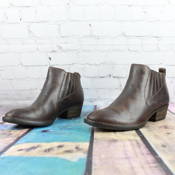 BORN Beebe Pointed Toe Ankle Fashion Boots Sz 7.5 - Picture 3 of 9